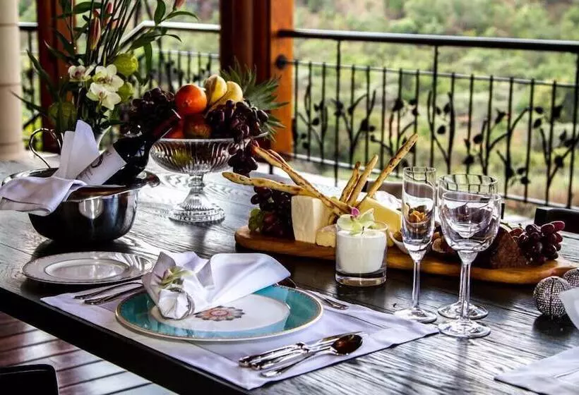 هتل Lejwe La Metsi Game Farm Pty Ltd