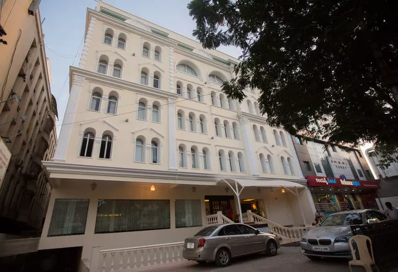 Отель Royal Reve