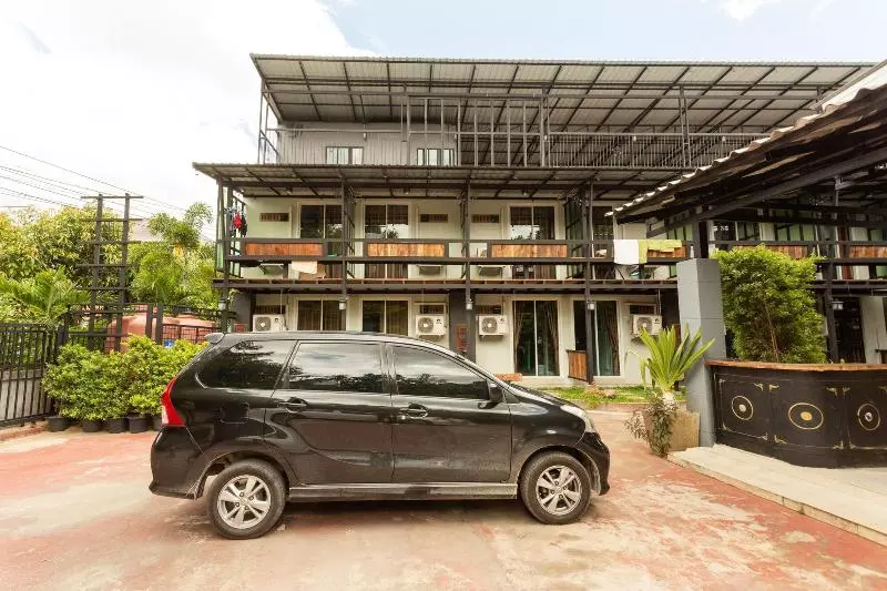 Пансион Capital O 1051 Pagoda House