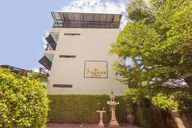 Пансион Capital O 1051 Pagoda House