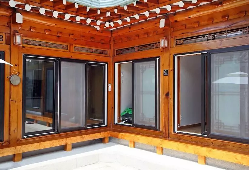 Pension Go Woon Dang Hanok Guest House