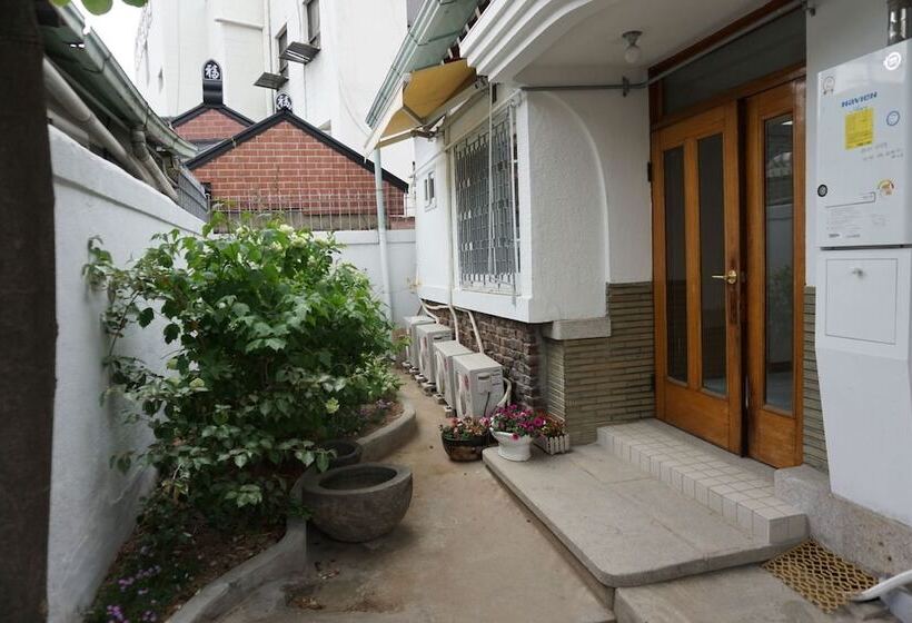 Pensiune Go Woon Dang Hanok Guest House