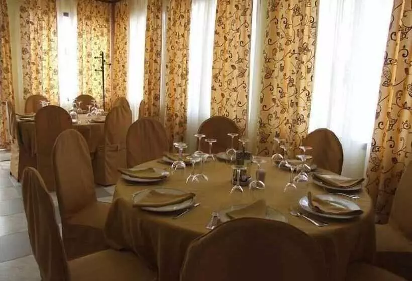 Hostal Parador De Los Galanes