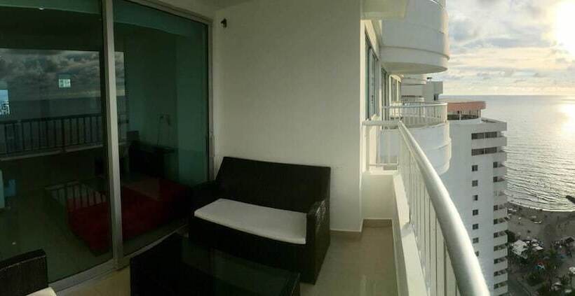 فندق Apartamentos Frente Al Mar Cartagena Edificio Palmetto