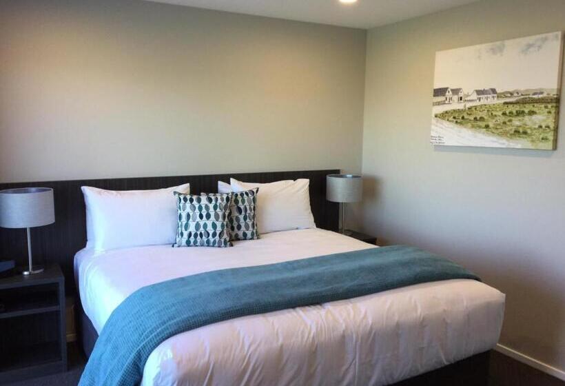 בית מלון כפרי East Pier