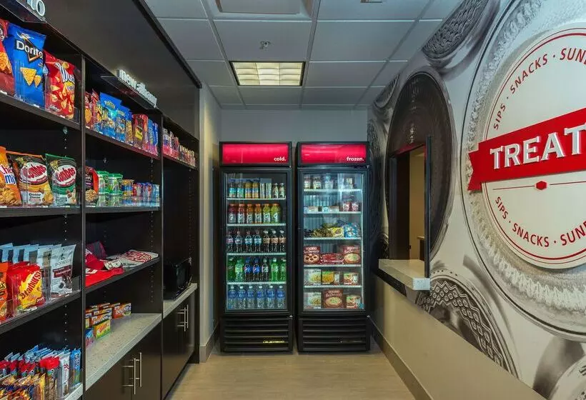 Отель Hampton Inn & Suites New Albany Columbus