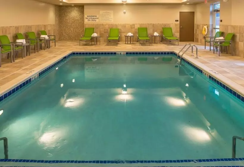 Отель Hampton Inn & Suites New Albany Columbus