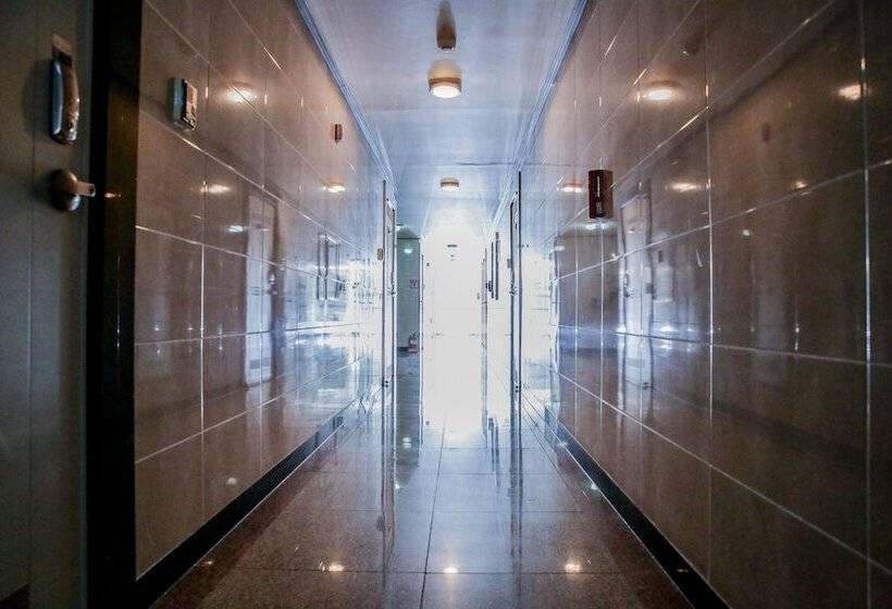 Hill Stay Hotel Residence