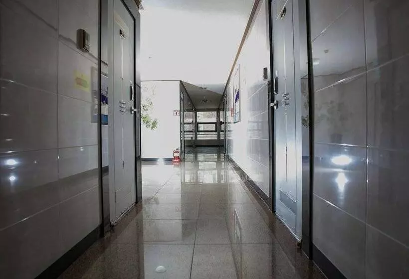 Hill Stay Hotel Residence