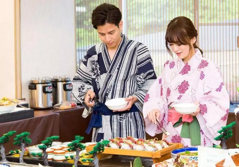 בית מלון כפרי Livemax Resort Kaga Yamashiro