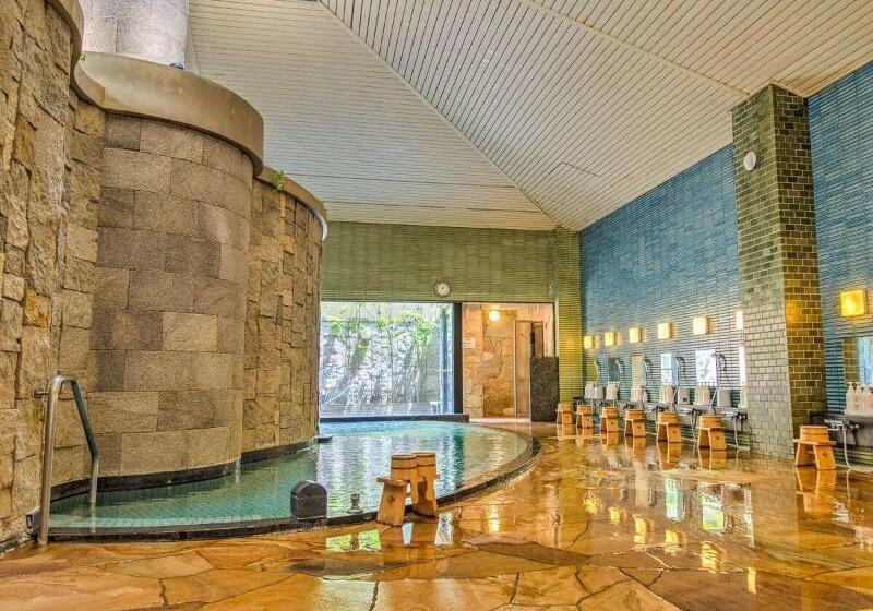 בית מלון כפרי Livemax Resort Kaga Yamashiro