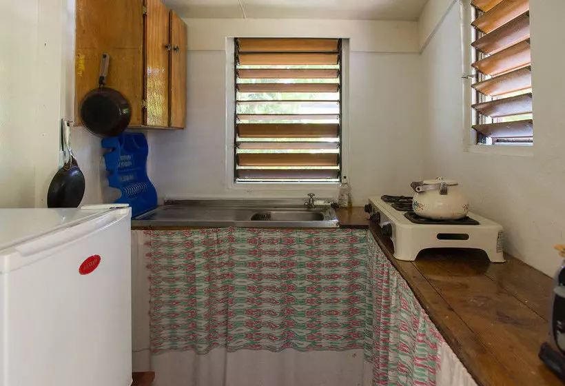 هتل Negril Yoga Centre Rooms & Cottages