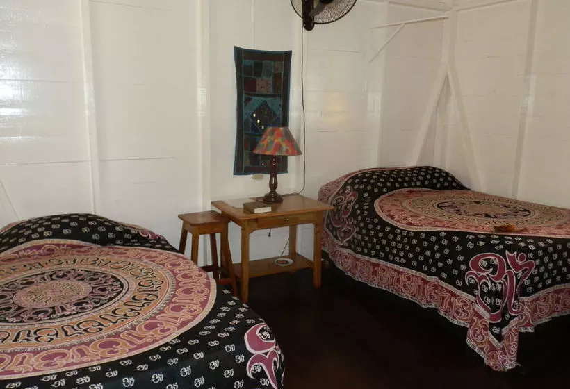 هتل Negril Yoga Centre Rooms & Cottages