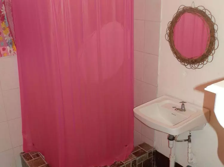 هتل Negril Yoga Centre Rooms & Cottages