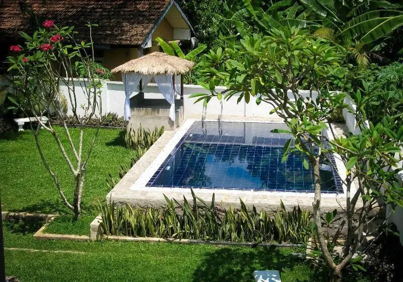 ホテル Pavana Resort