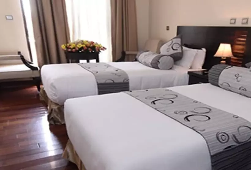 هتل Southern Addis