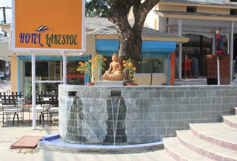 هتل Lake Side