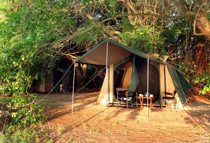 هتل The Yala Camping