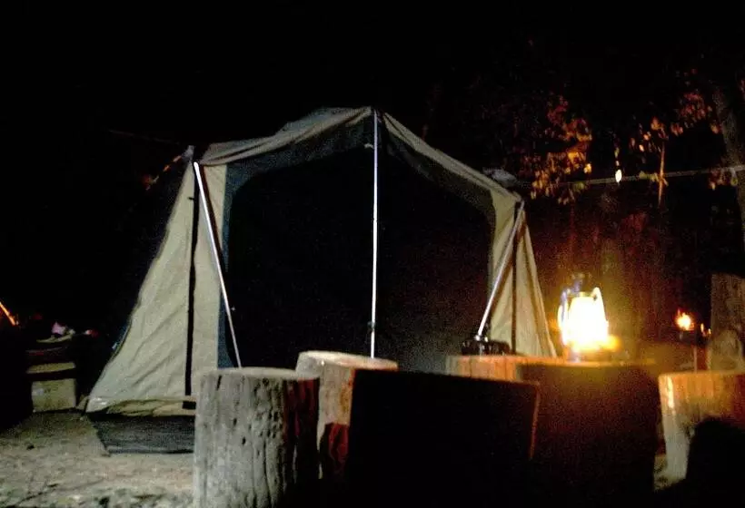 هتل The Yala Camping