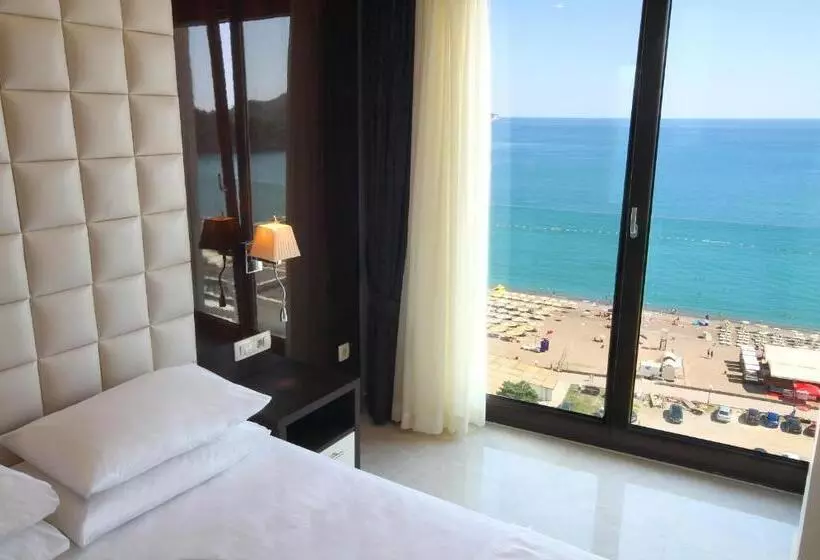 Shine Residence