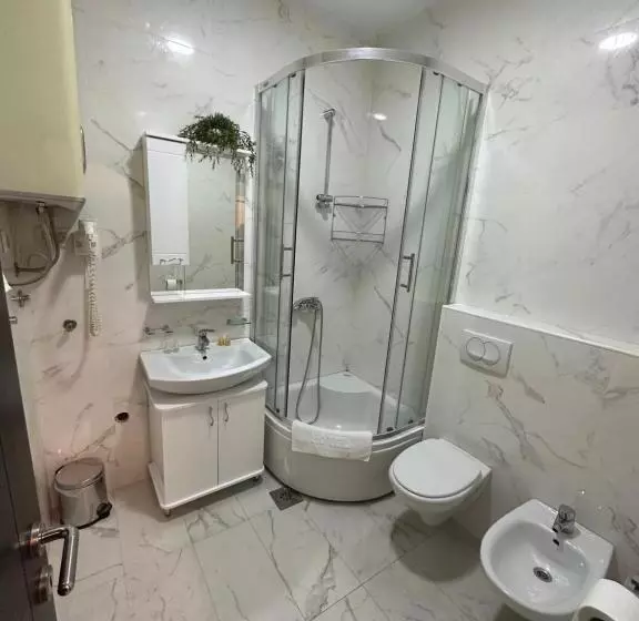 Shine Residence