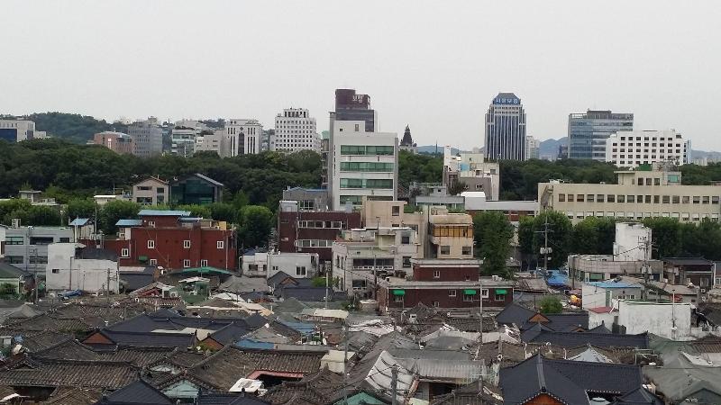 Top Hotel & Residence