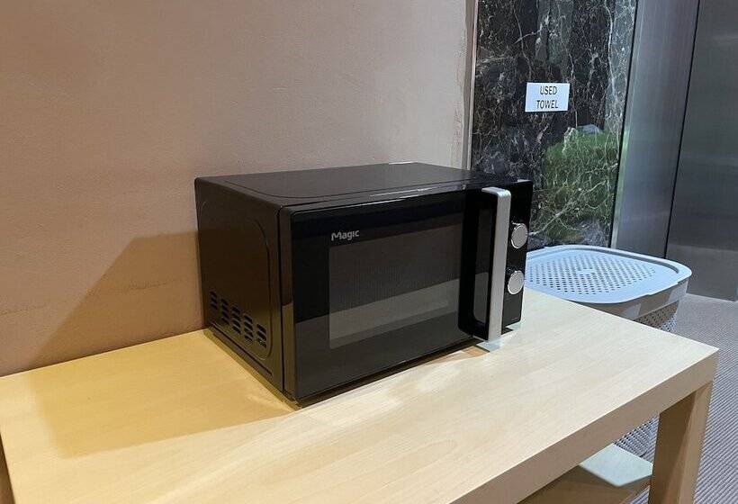 Top Hotel & Residence