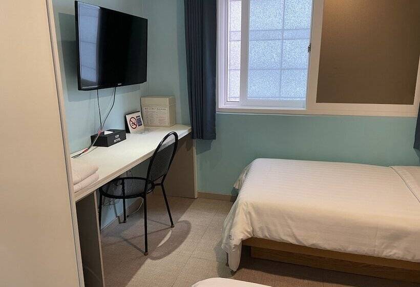 Top Hotel & Residence