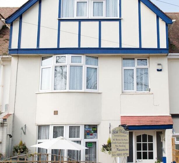 ベッドアンドブレックファースト Blue Waters Lodge