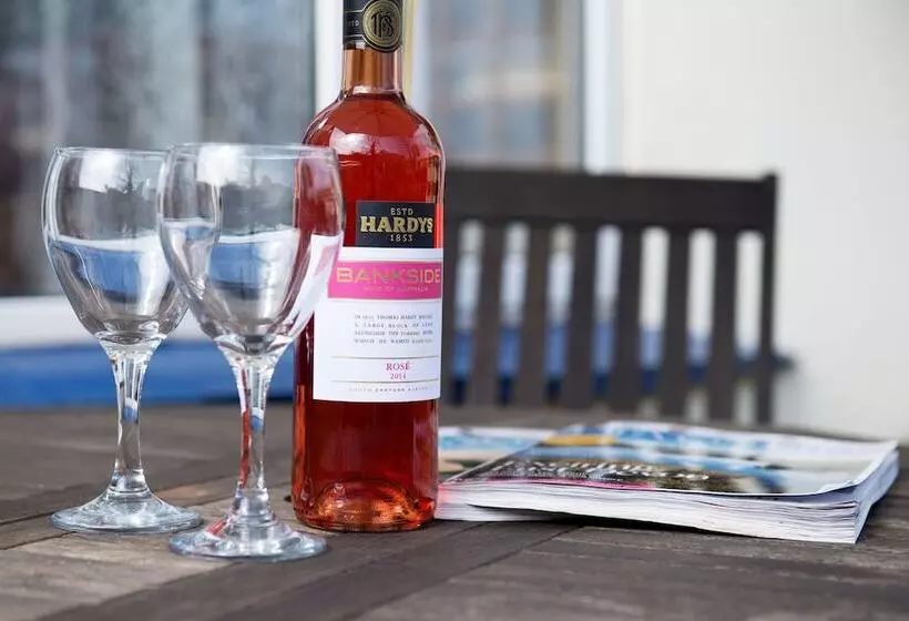 住宿加早餐 Blue Waters Lodge