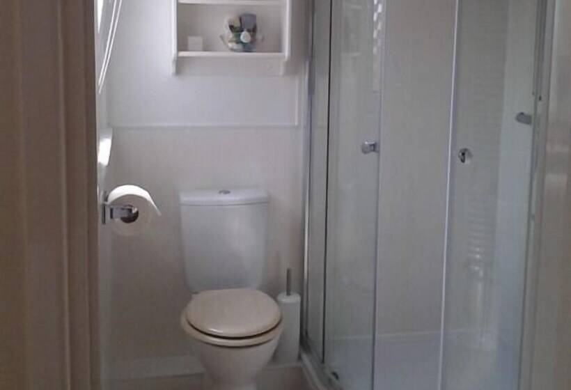 ベッドアンドブレックファースト Blue Waters Lodge