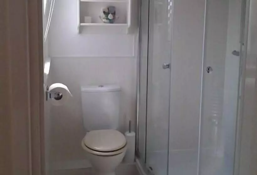 住宿加早餐 Blue Waters Lodge