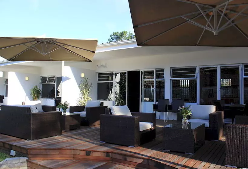 مبيت وإفطار Innzululand Guest Lodge