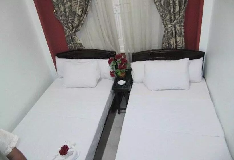 City Plaza Hostel