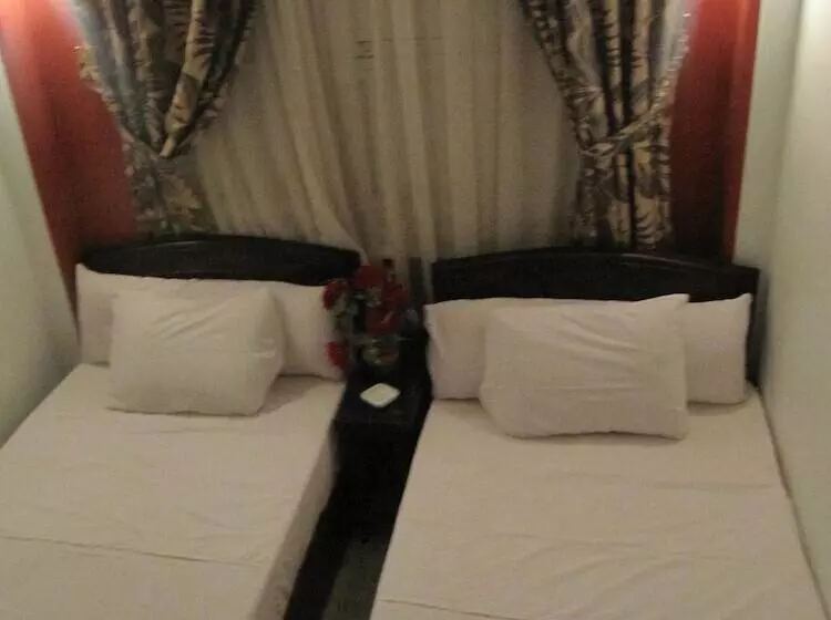 City Plaza Hostel