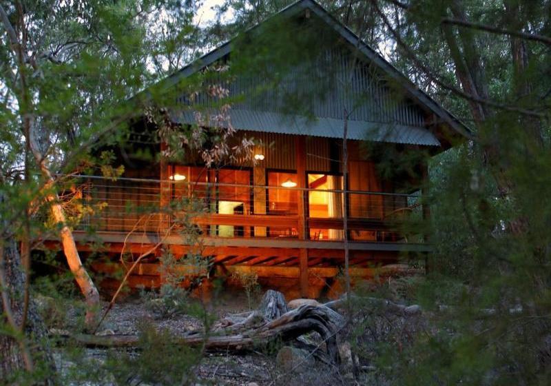 Girraween Environmental Lodge