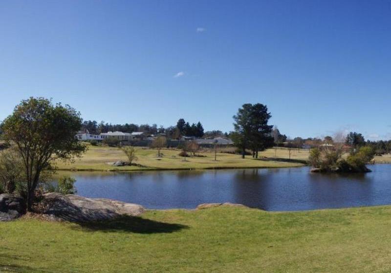 Girraween Environmental Lodge