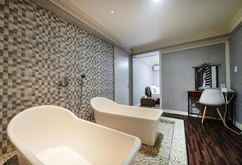 Hotel Sangbong Gonggam