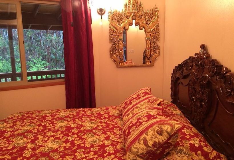 Hawaiian Hideaway At Akaka Falls