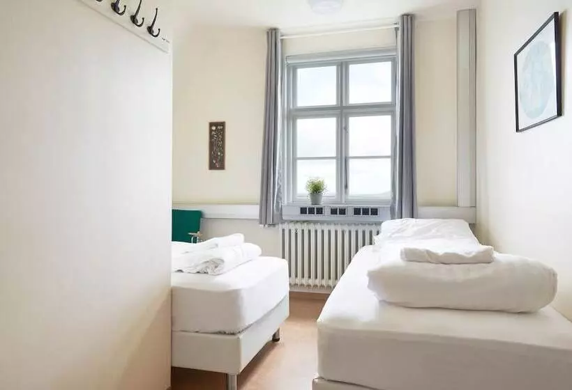 هتل Heradsskolinn Historic Guesthouse