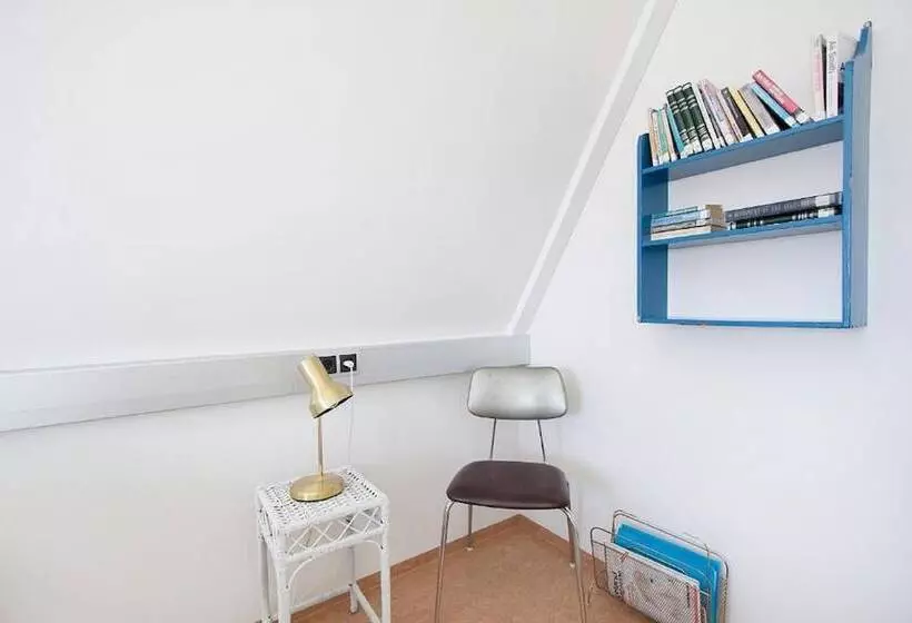 هتل Heradsskolinn Historic Guesthouse