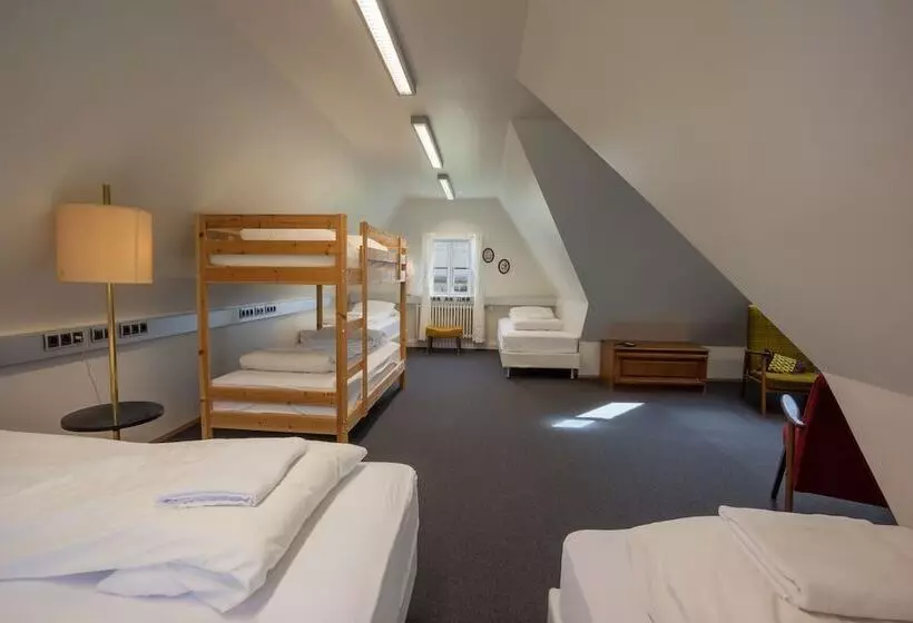 هتل Heradsskolinn Historic Guesthouse