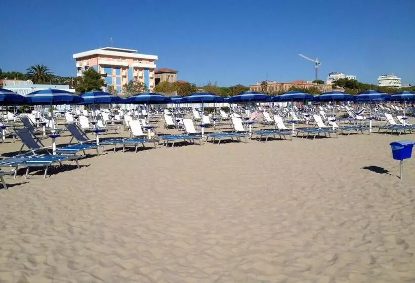 酒店 Residence Blumarine