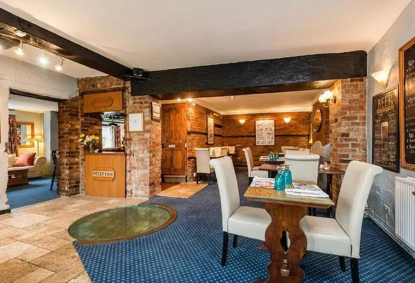 בית מלון כפרי The Well Guesthouse