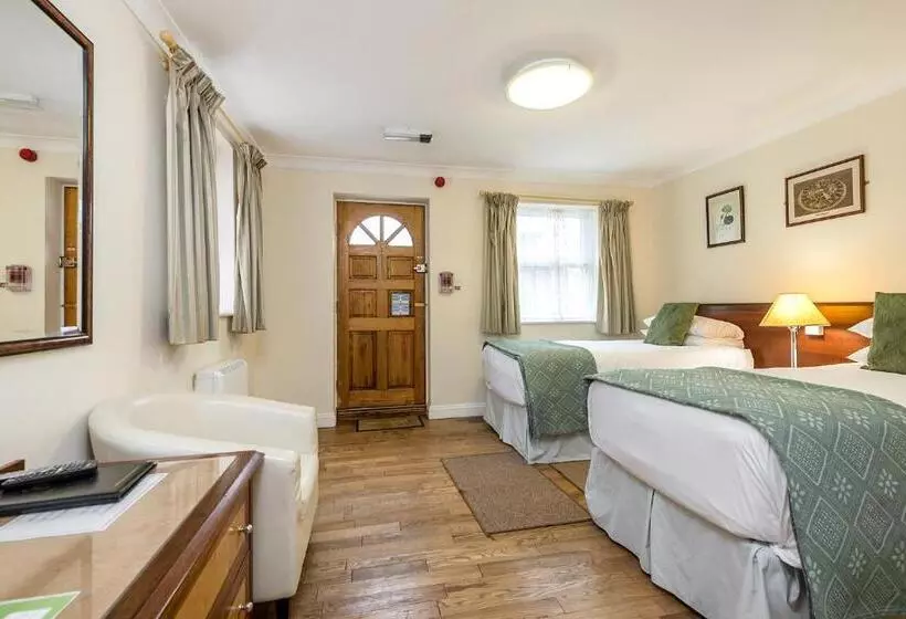 בית מלון כפרי The Well Guesthouse