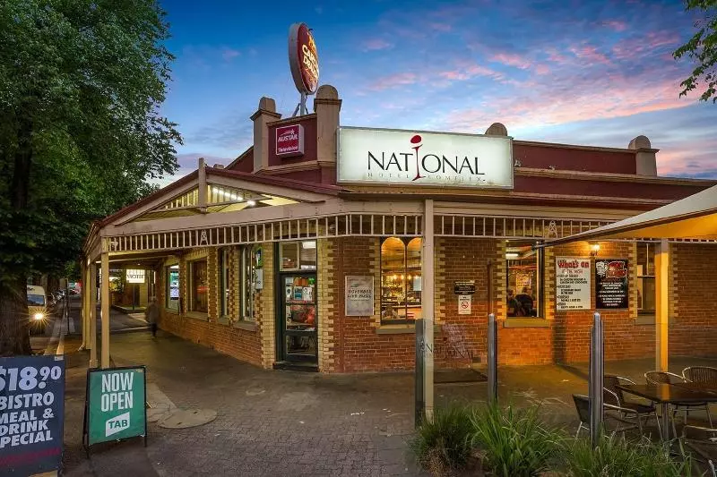 モーテル National Hotel Complex Bendigo
