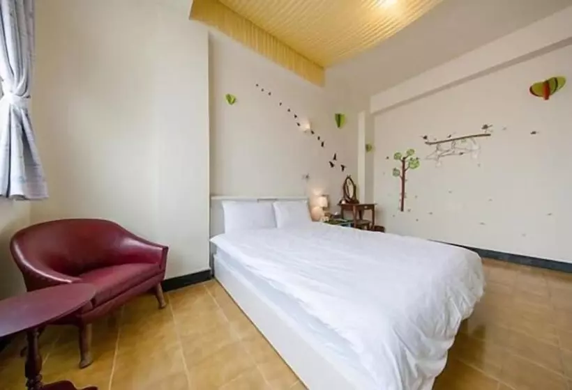 پانسیون Aitabi Hostel