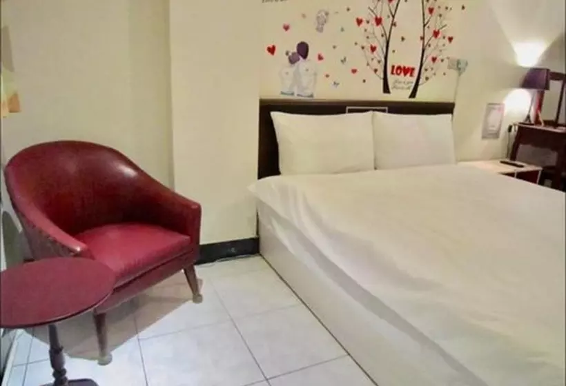 پانسیون Aitabi Hostel