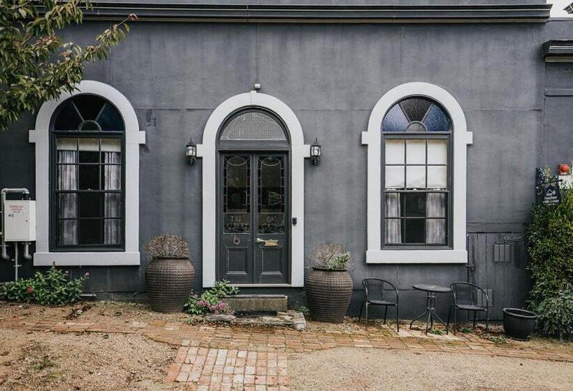 פנסיון Albert Hotel Daylesford