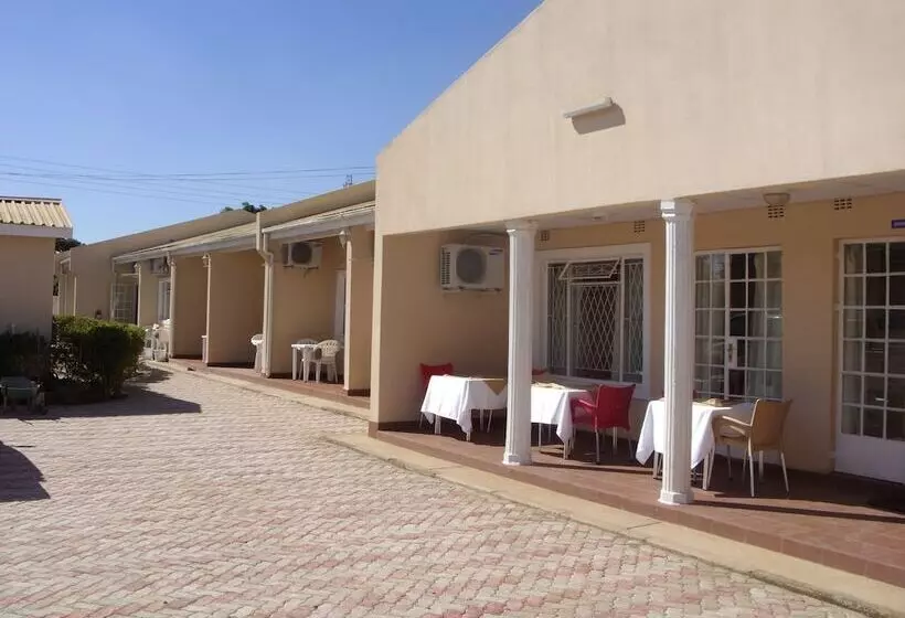 پانسیون Lusaka Mosiotunya Executive Lodge